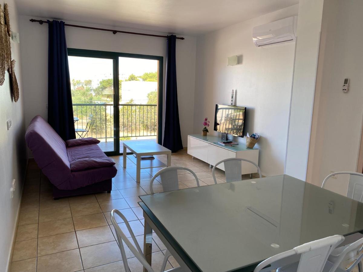 La Mundial Formentera Apartment Es Pujols Luaran gambar